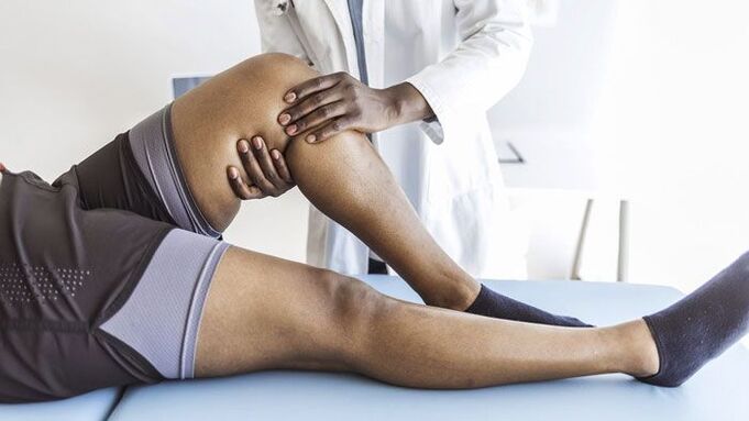 Para algunas enfermedades, el masaje ayuda a mejorar el estado de la rodilla. 